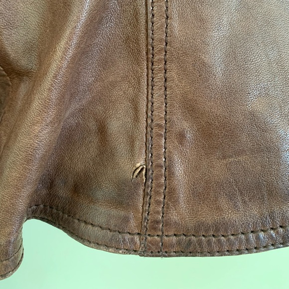 Danier Genuine Leather Jacket - Picture 5 of 10